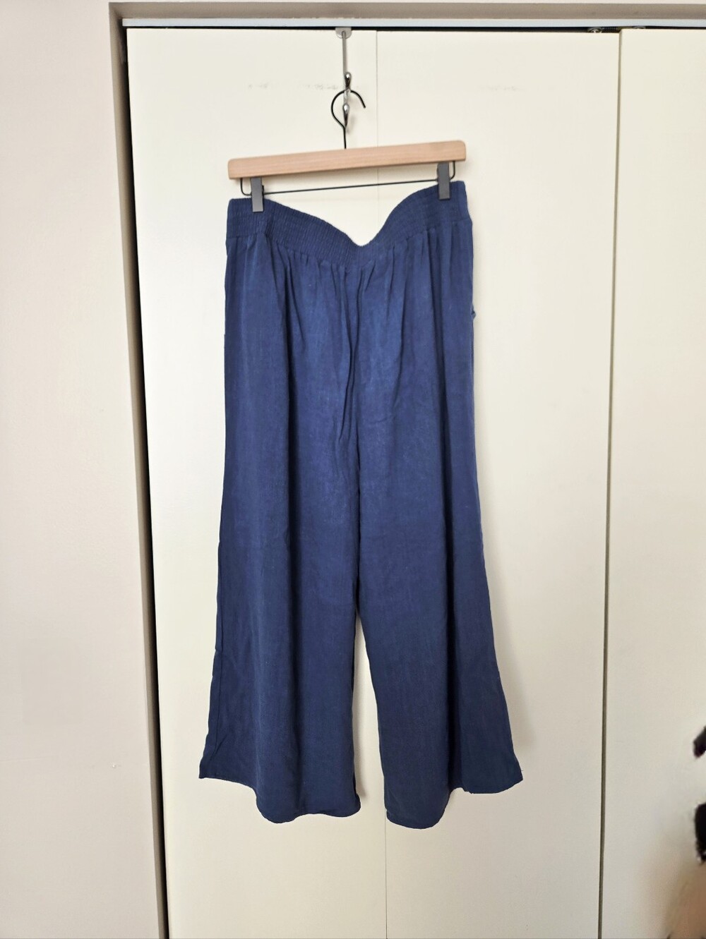 Anrabess Matching Set - Picture 5 of 5